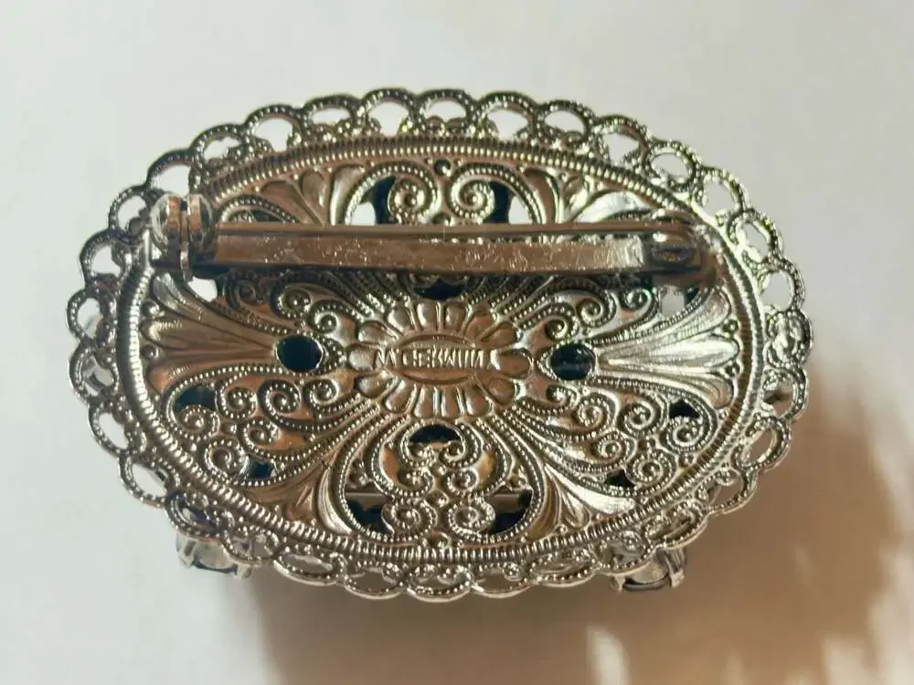 Vtg German Filigree Brooch / Large Purple Glass Stone Faux Pearls 2 x 1.5